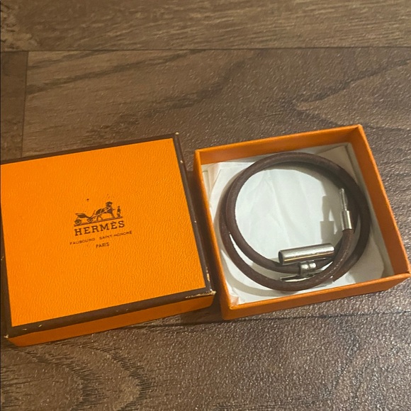 Hermes Brown Leather Bracelet w/Silver Clasp Hermes box /COA included see pic - Picture 7 of 10